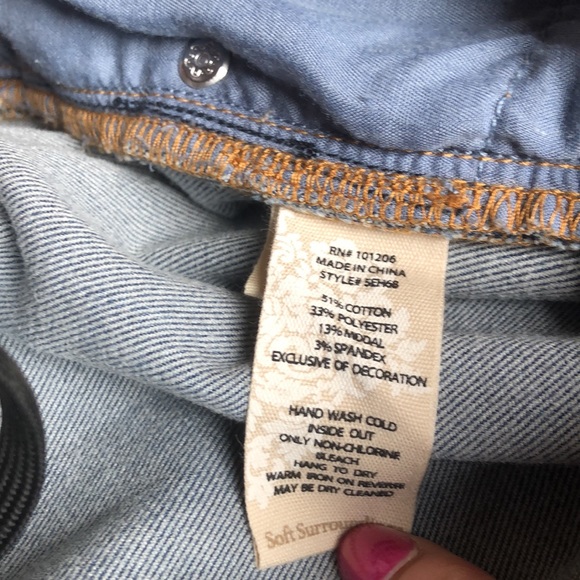 Gorgeous Studded Ultimate Denim Soft Surroundings Plus Size Jeans - Picture 10 of 10